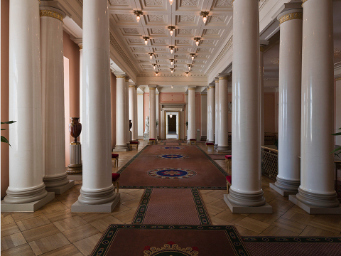 The upper vestibule. Photo: Jan Haug, the Royal Court.